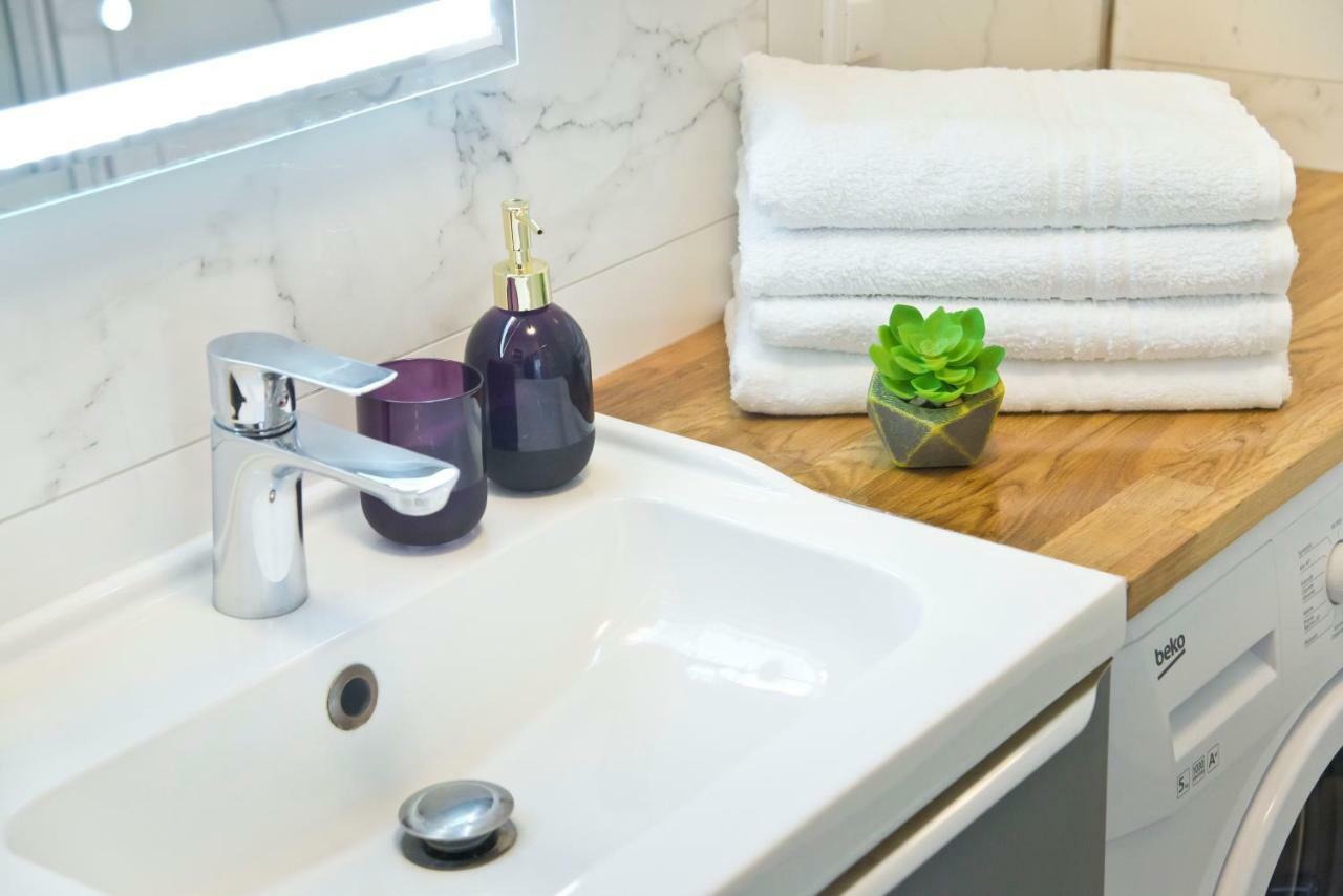 Old Town Super Apartment Ogarna グダニスク エクステリア 写真